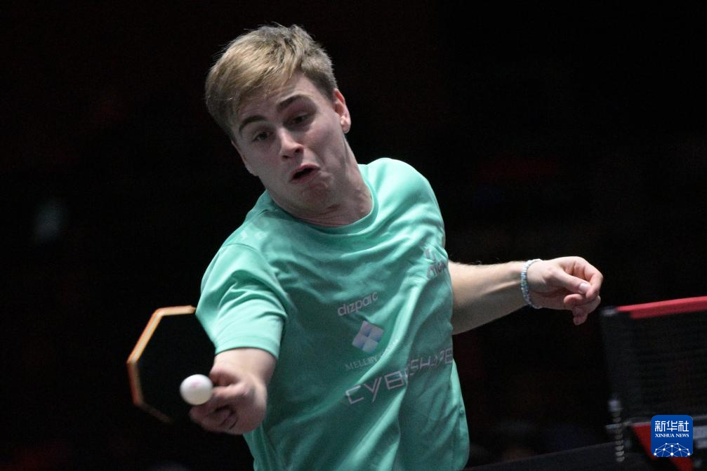 仍前往现场 仍前往现场