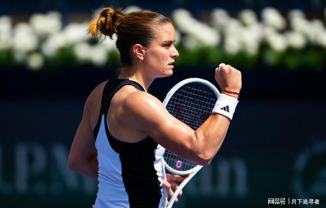 现出惊人的 现出惊人的